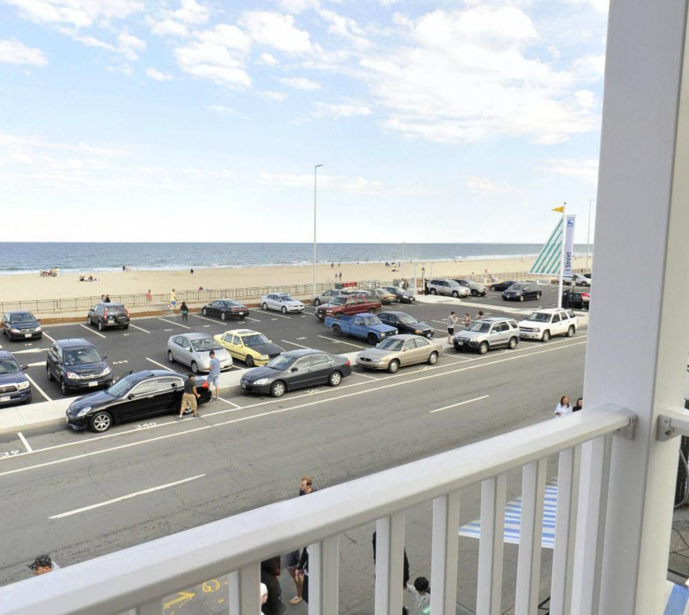 Atlantic Sands Hampton Exterior photo